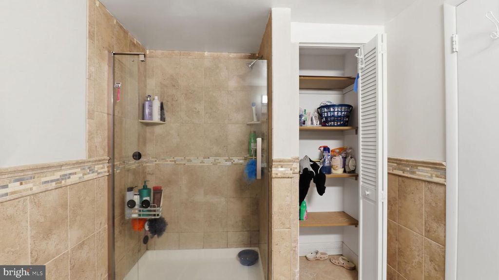 Image 39 of property listing at 115 SEMINARY AVE, Lutherville Timonium, MD 21093