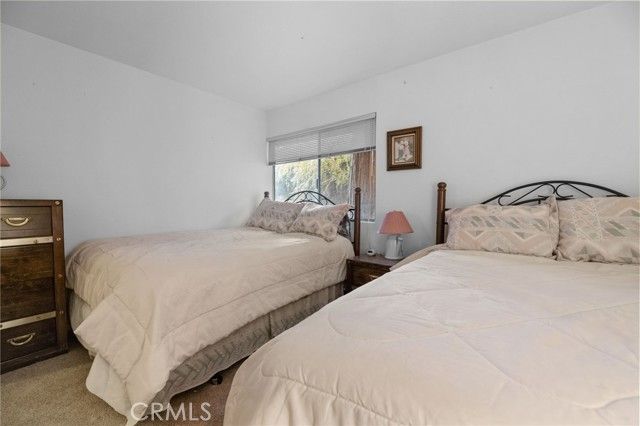 103 Rockledge Lane, Lake Arrowhead, CA 92352