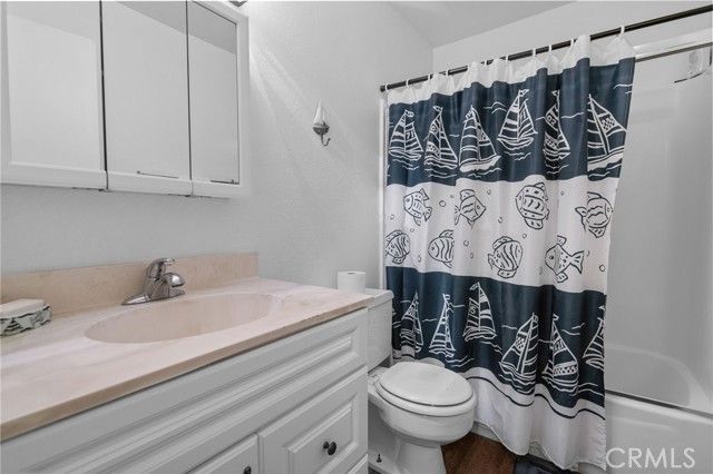 103 Rockledge Lane, Lake Arrowhead, CA 92352