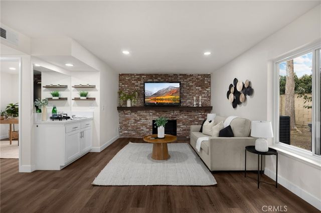 549 Fordham, Placentia, CA 92870