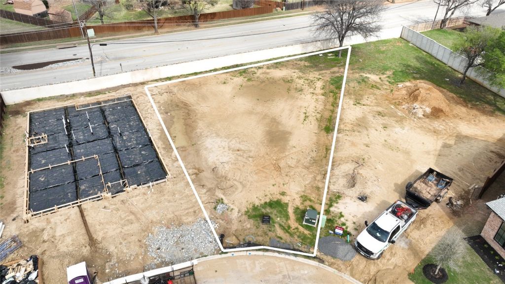 2940 Kosse Court, Grapevine, TX 76051