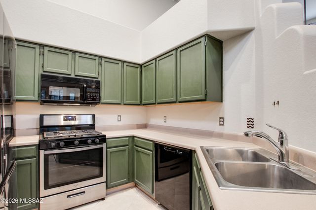 3171 W Champagne Drive, Tucson, AZ 85745