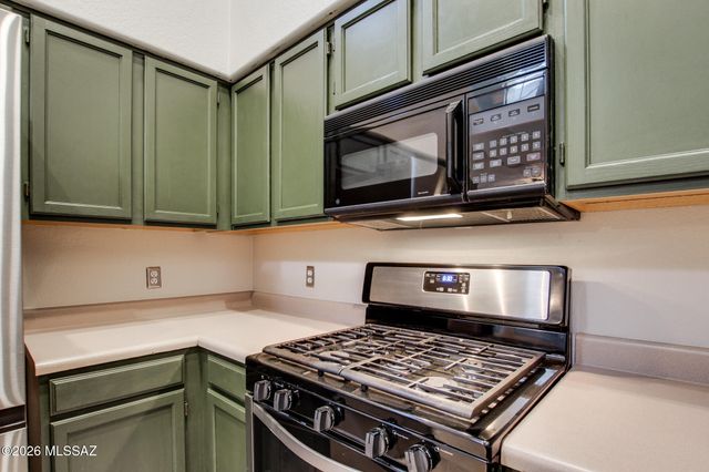 3171 W Champagne Drive, Tucson, AZ 85745