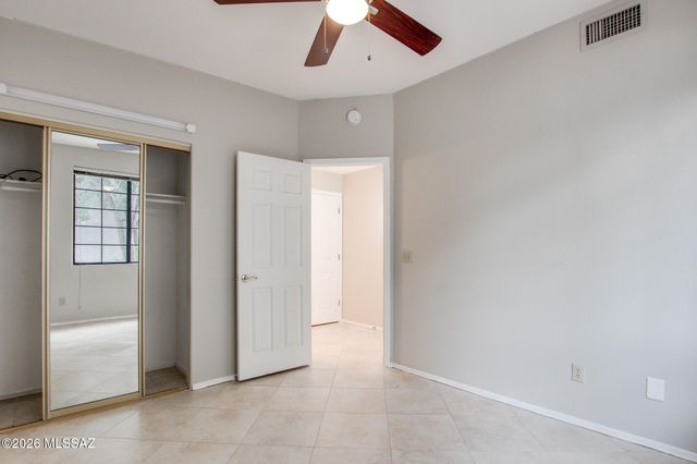 3171 W Champagne Drive, Tucson, AZ 85745