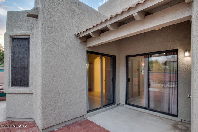 3171 W Champagne Drive, Tucson, AZ 85745