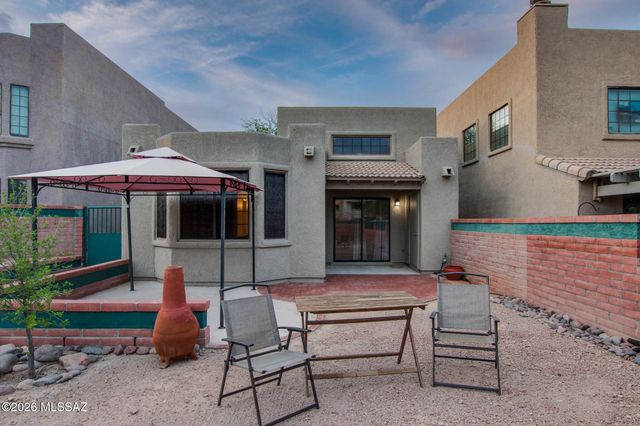 3171 W Champagne Drive, Tucson, AZ 85745