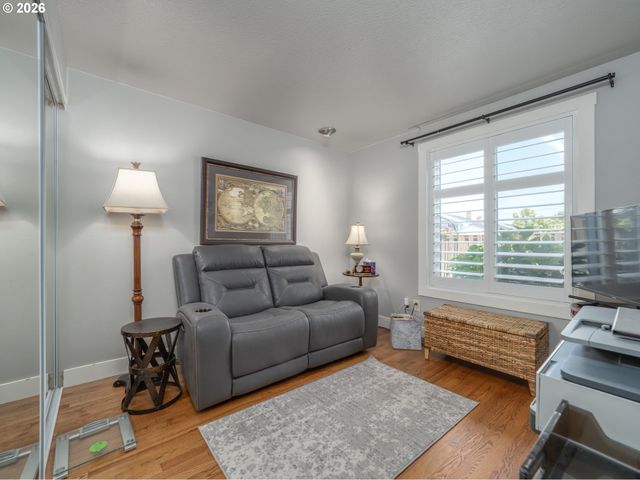 4808 Sw WEMBLEY Pl, Beaverton, OR 97005