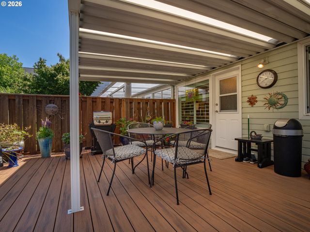 4808 Sw WEMBLEY Pl, Beaverton, OR 97005