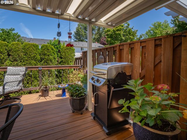 4808 Sw WEMBLEY Pl, Beaverton, OR 97005