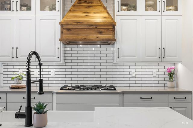 1765 N Highbury Way, Eagle, ID 83616