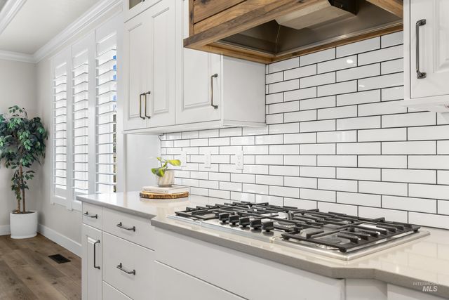 1765 N Highbury Way, Eagle, ID 83616