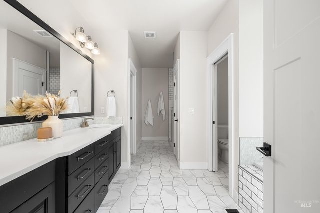 1765 N Highbury Way, Eagle, ID 83616