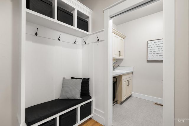 1765 N Highbury Way, Eagle, ID 83616