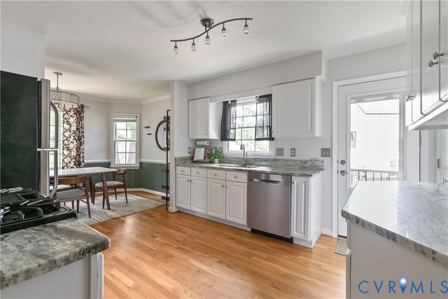 2111 Raintree Dr, Henrico, VA 23238