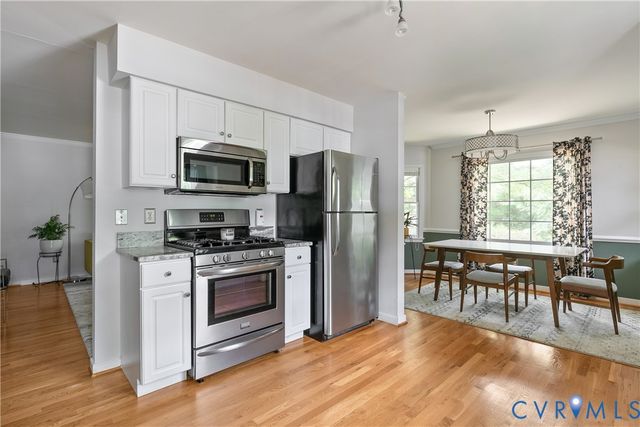 2111 Raintree Dr, Henrico, VA 23238