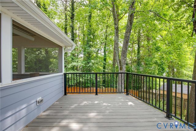 2111 Raintree Dr, Henrico, VA 23238