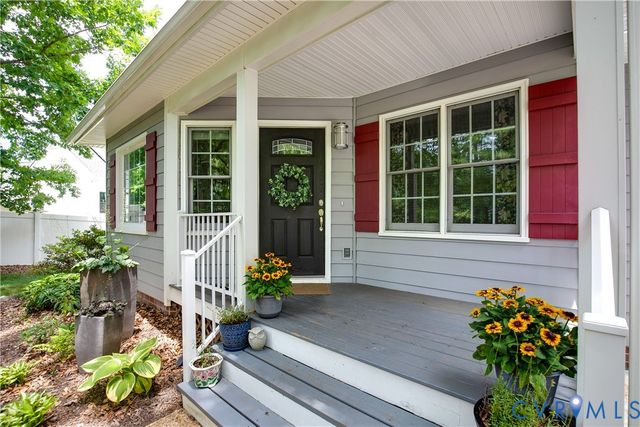 2111 Raintree Dr, Henrico, VA 23238