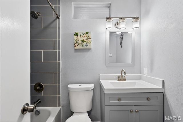 903 Dale Avenue, O'fallon, IL 62269