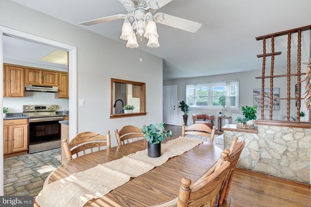 1560 OLD MANCHESTER RD, Westminster, MD 21157