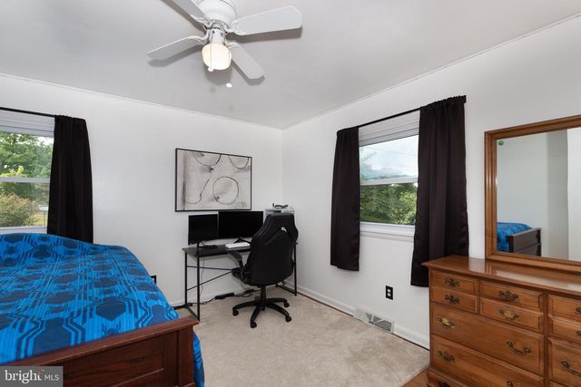 1560 OLD MANCHESTER RD, Westminster, MD 21157