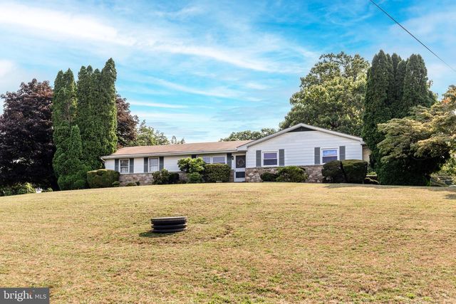 1560 OLD MANCHESTER RD, Westminster, MD 21157