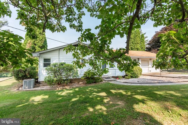1560 OLD MANCHESTER RD, Westminster, MD 21157