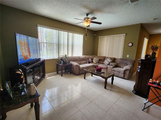 2503 BUTTERCUP COURT, Kissimmee, FL 34758