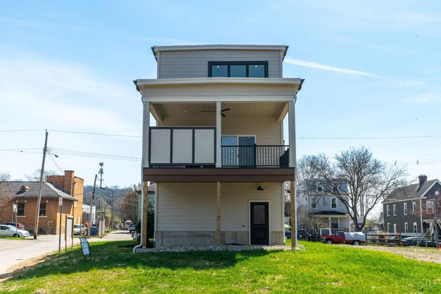 271 Strader Avenue, Cincinnati, OH 45226