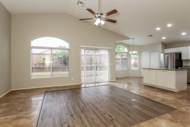 1024 E Tonopah Drive, Phoenix, AZ 85024