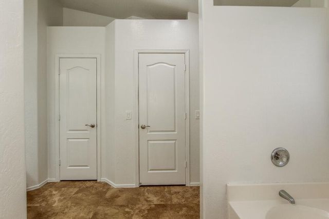 1024 E Tonopah Drive, Phoenix, AZ 85024