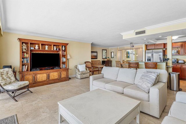 2080 E Hillsboro Boulevard 407, Deerfield Beach, FL 33441
