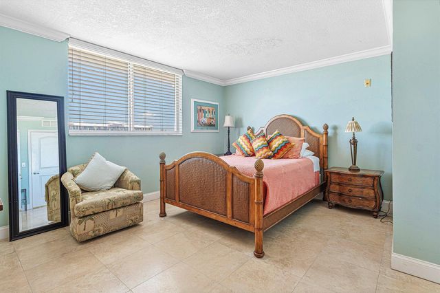 2080 E Hillsboro Boulevard 407, Deerfield Beach, FL 33441