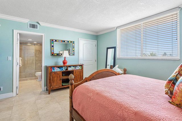 2080 E Hillsboro Boulevard 407, Deerfield Beach, FL 33441