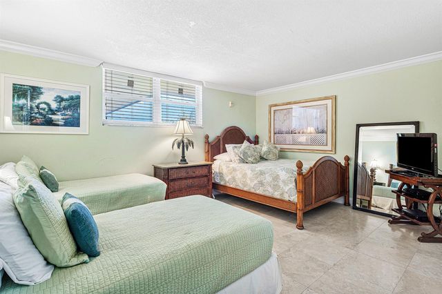 2080 E Hillsboro Boulevard 407, Deerfield Beach, FL 33441