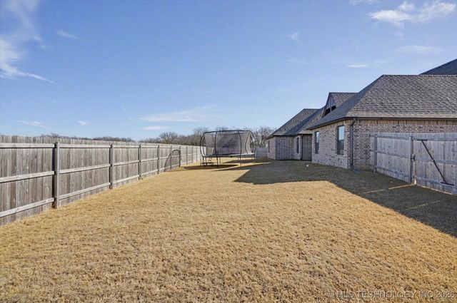 7716 N 150th East Court, Owasso, OK 74055