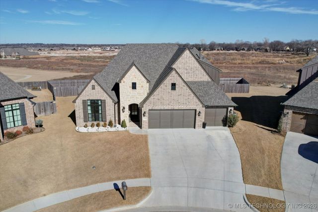7716 N 150th East Court, Owasso, OK 74055