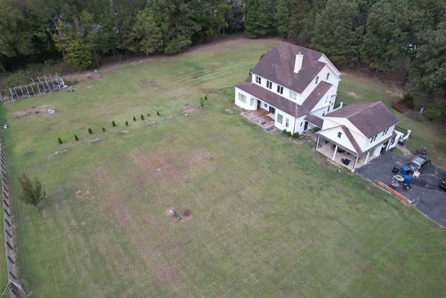 1015 CLAY POND DR, Unincorporated, TN 38060