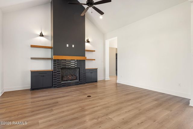 100 Sonora Lane, Lafayette, LA 70507