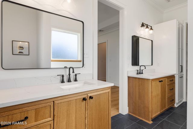 100 Sonora Lane, Lafayette, LA 70507