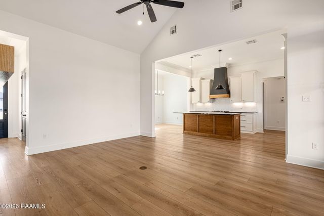 100 Sonora Lane, Lafayette, LA 70507