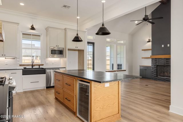 100 Sonora Lane, Lafayette, LA 70507