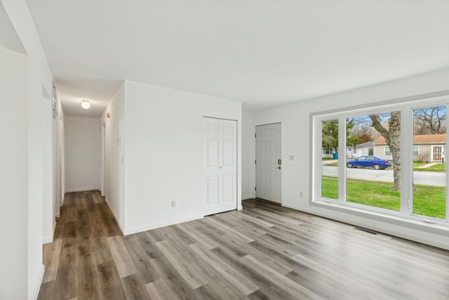 511 S Wayne Street, Gary, IN 46403