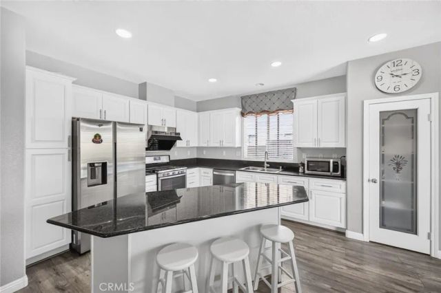 12900 Skokorat Court, Eastvale, CA 92880