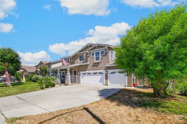 12900 Skokorat Court, Eastvale, CA 92880