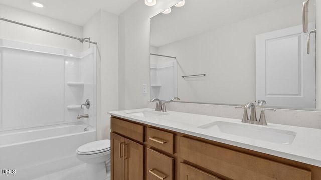 506 Dorset Stream Drive, Fuquay Varina, NC 27526