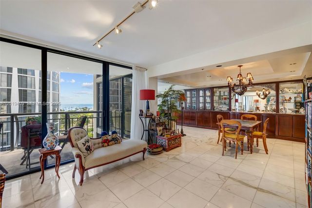 2843 S Bayshore Dr 11F, Miami, FL 33133