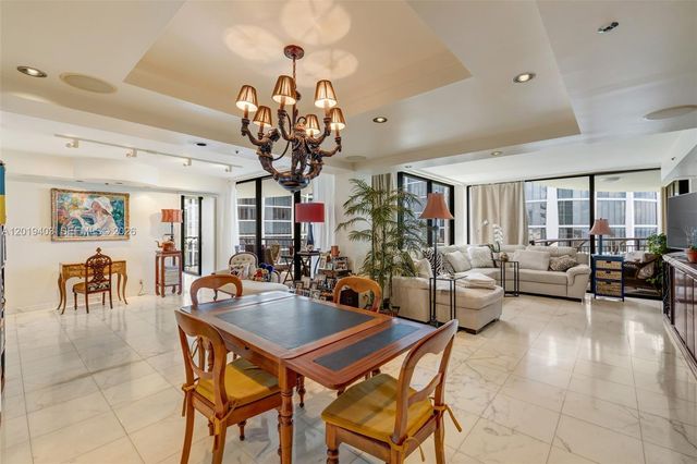 2843 S Bayshore Dr 11F, Miami, FL 33133