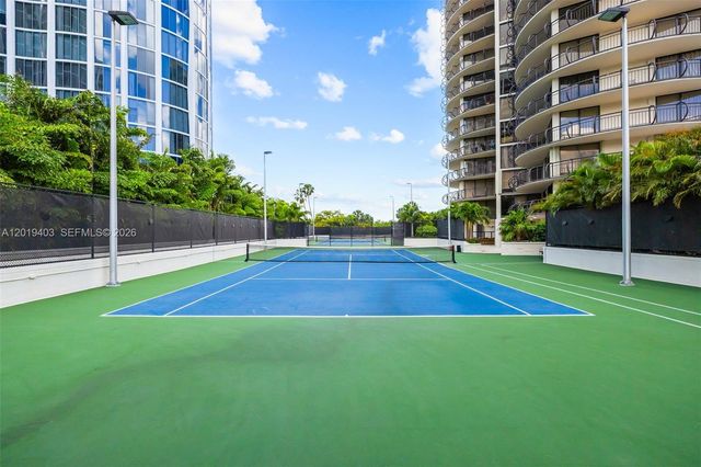 2843 S Bayshore Dr 11F, Miami, FL 33133