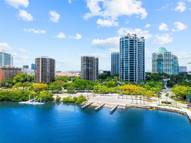 2843 S Bayshore Dr 11F, Miami, FL 33133
