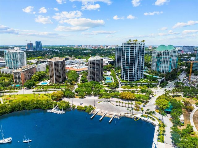 2843 S Bayshore Dr 11F, Miami, FL 33133